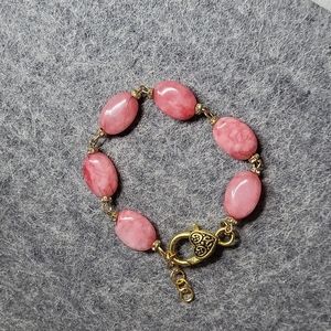 Rose quartz and gold bracelet